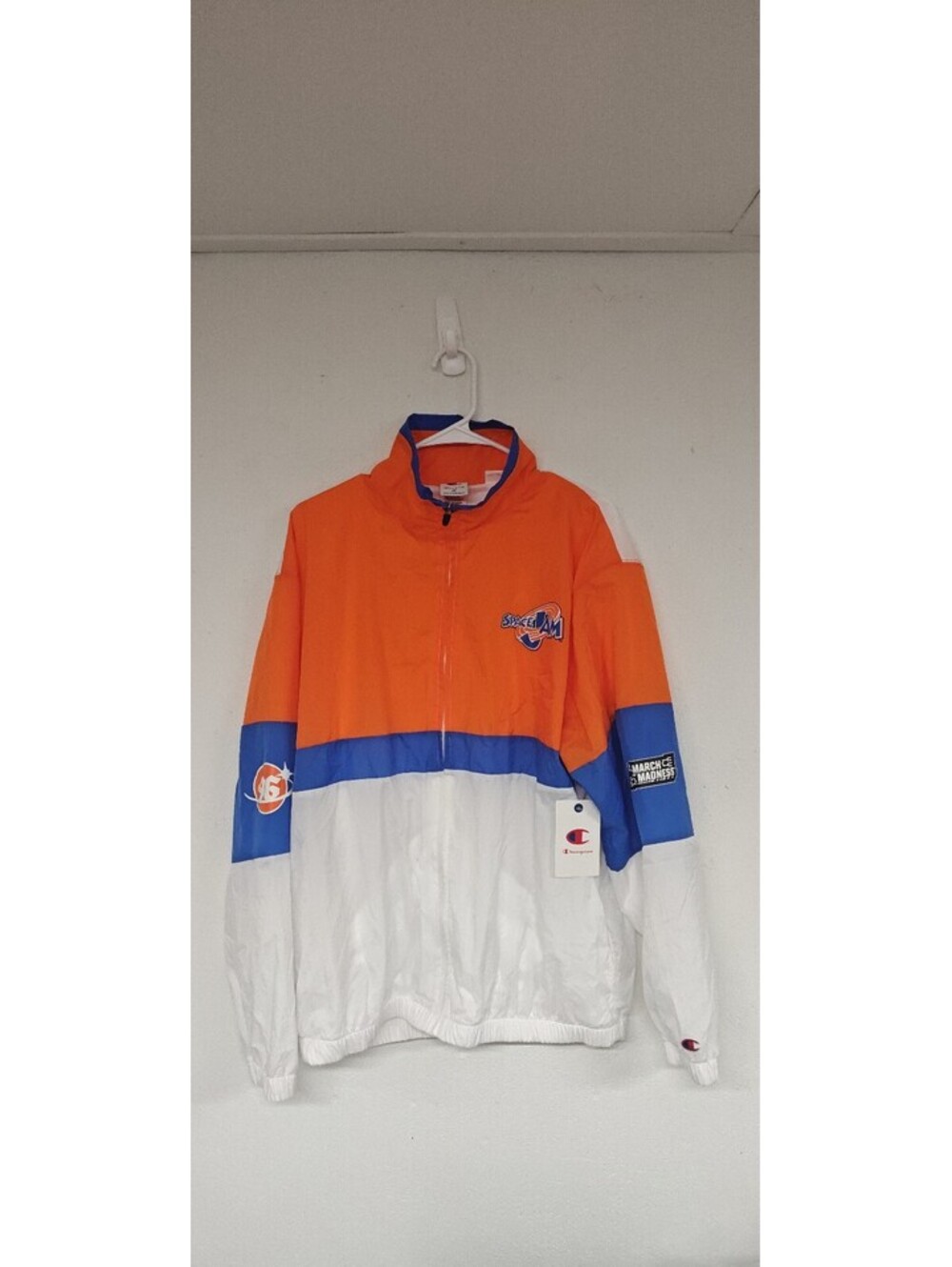 Champion x Space Jam x NCAA Tune Squad Windbreaker Jacket – Men's Medium